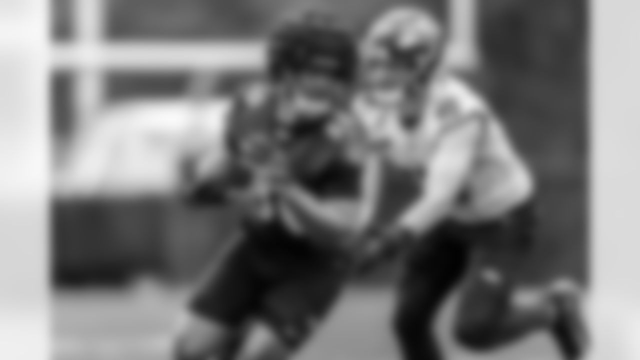 TE Isaiah Likely