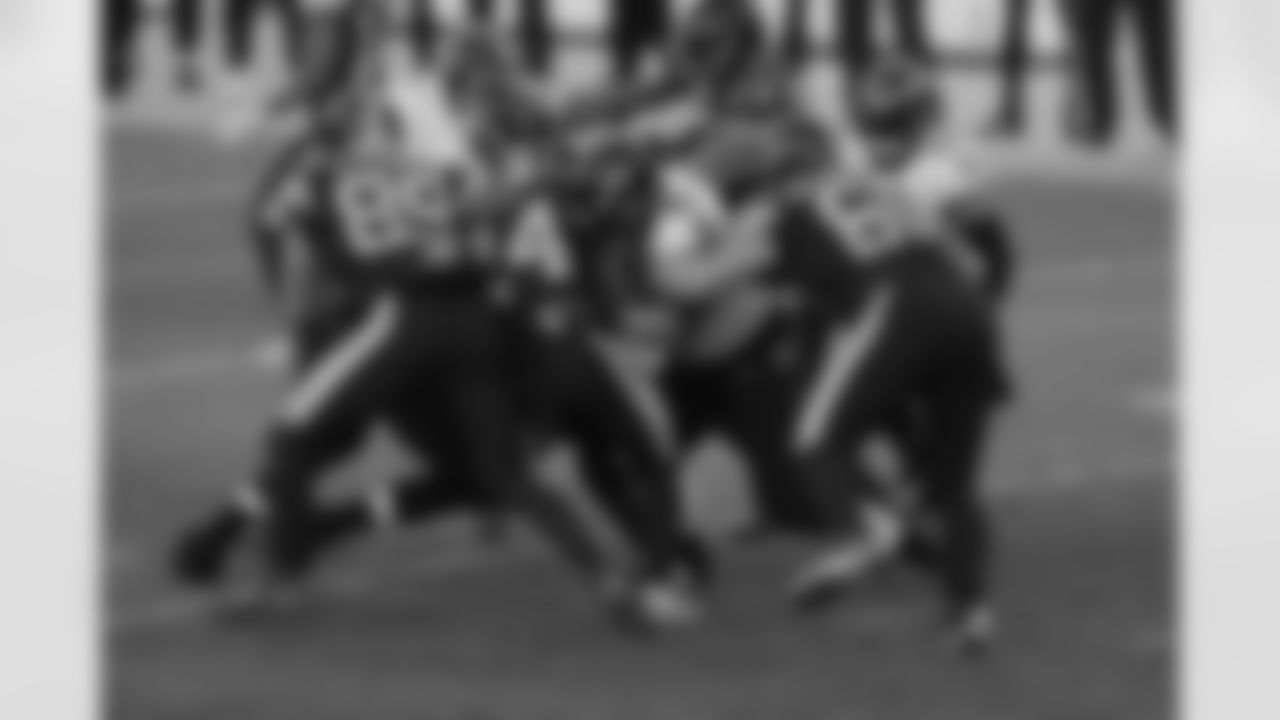 DE Derek Wolfe
Week 12 | Baltimore Ravens at Pittsburgh Steelers | December 2, 2020 | Heinz Field