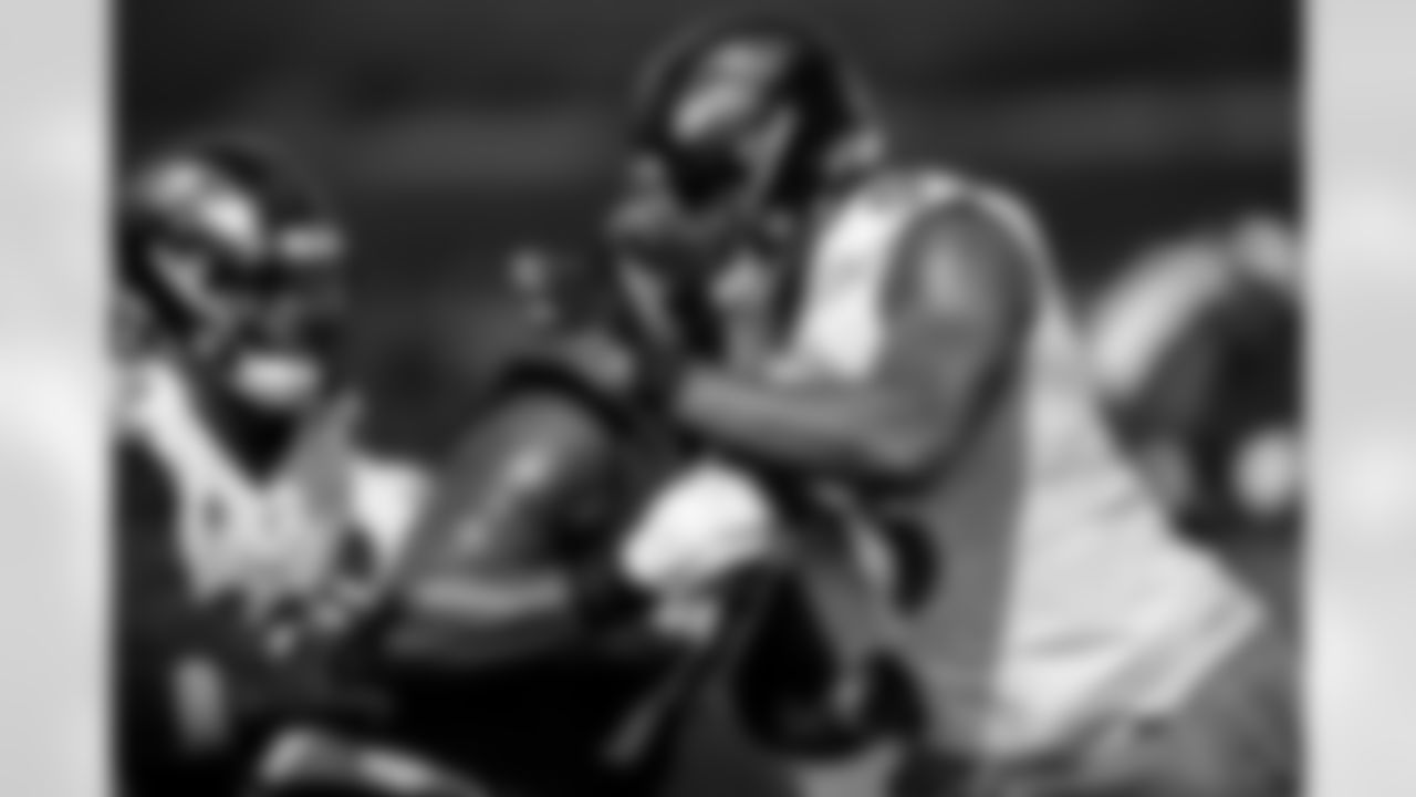 DE Calais Campbell