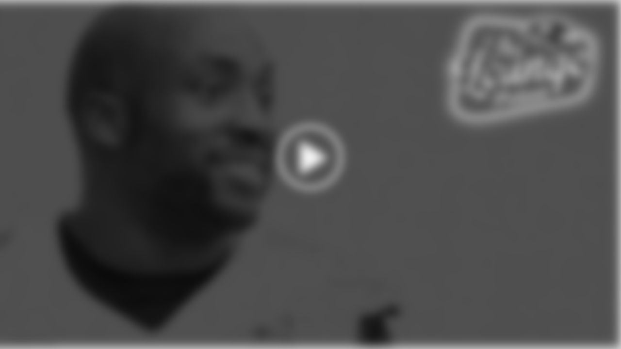 elvis.dumervil [Elvis Dumervil]: Stopped by the @ravens lounge for a quick podcast. Always enjoy a good laugh with these guys. #ravensflock