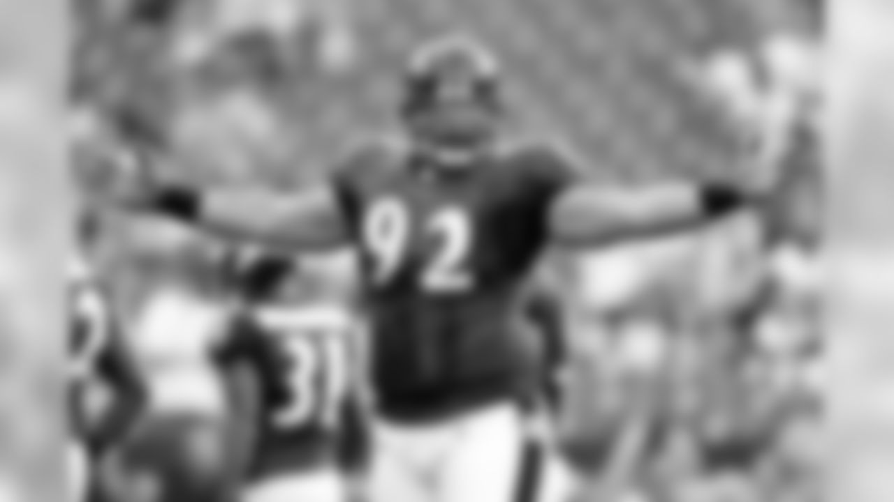Images from the Ravens' 23-3 win over the Washington Redskins at FedEx Field on Saturday, Aug. 21, 2010.