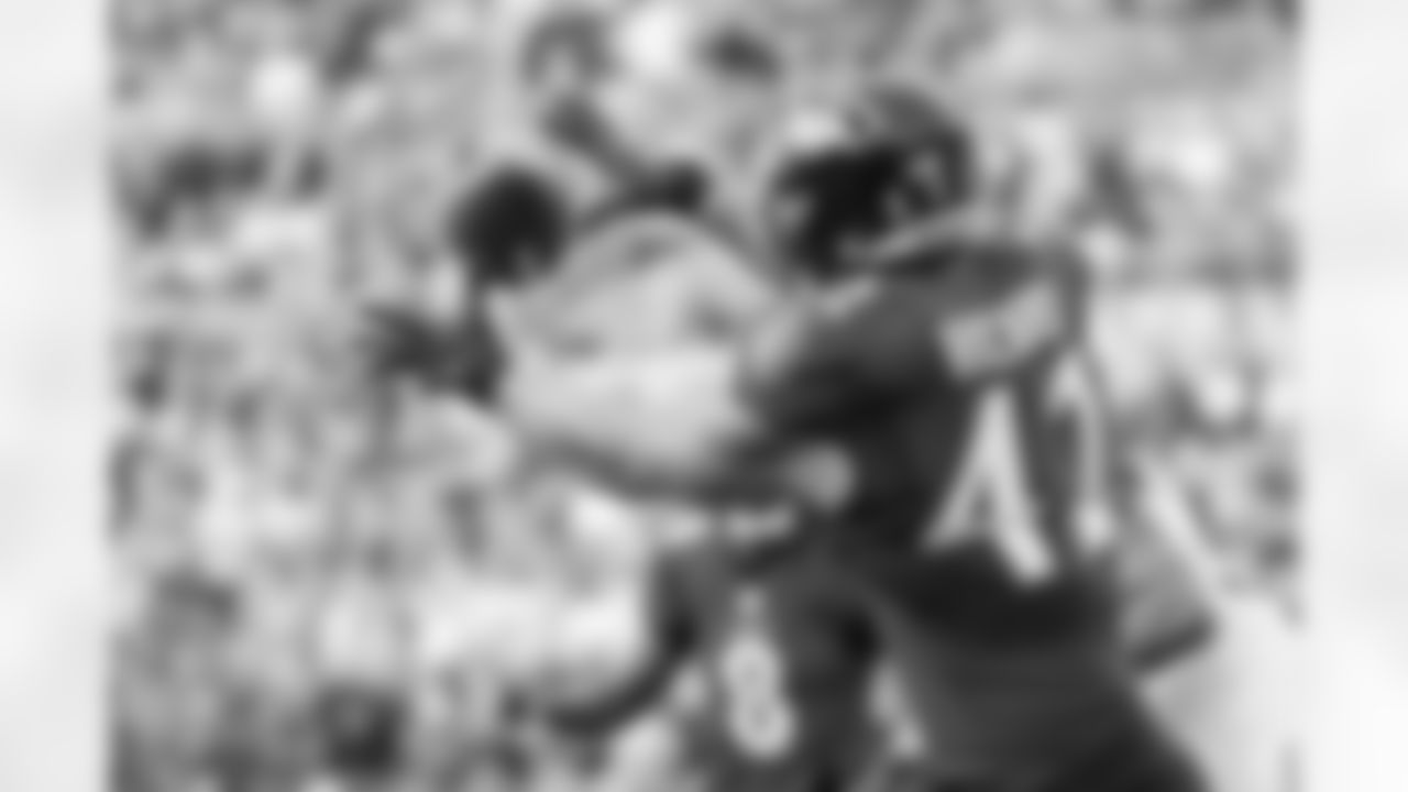 FB/DL Patrick Ricard