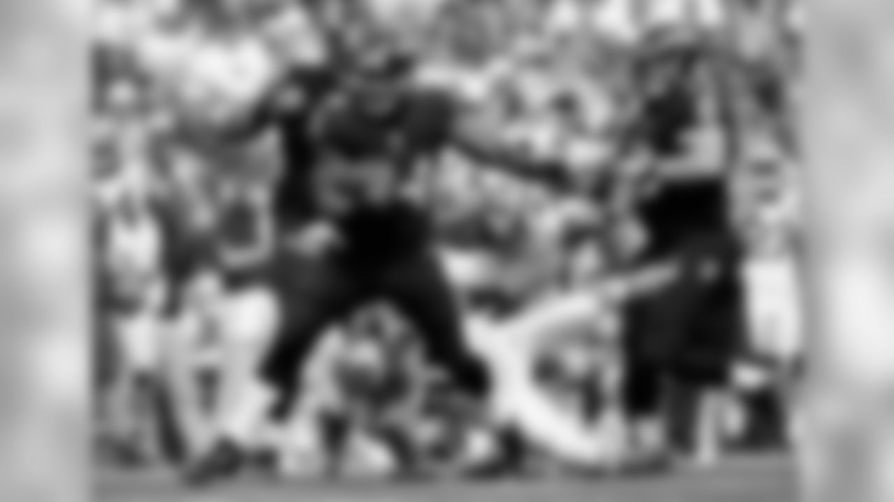 zobot_34[Lorenzo Taliaferro]:Injuries are part of this game and one has caused my rookie season too end but this team is still going and will make it to the top and i got my boys back and will be their supporting. So thankful this organization gave me this opportunity and my teammates put me in positions to do some things this season. Let's go get this ring fellas