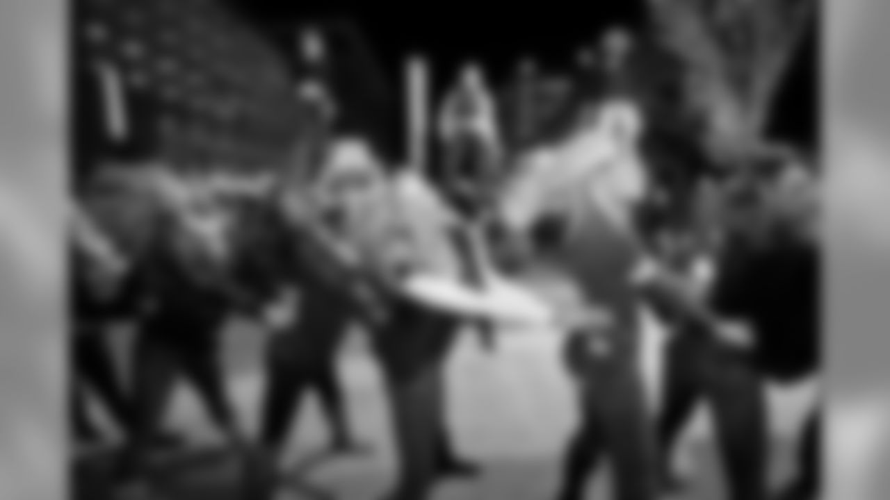 On Saturday, March 10, 2012 at 10:15 p.m., Baltimore Ravens Cheerleaders surprised bystanders with a flash mob at Power Plant Live!