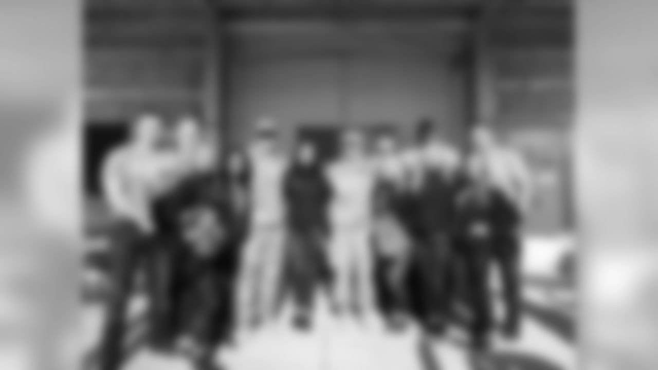 brcheerleaders [Baltimore Ravens Cheerleaders] Meeting some troops stationed in Afghanistan . #BRCgoesOverseas #ArmedForcesEnt #AFETour #ThankYouTroops #Militarylove #ThankYouForYourService #GivingBack #Abroad #Travel