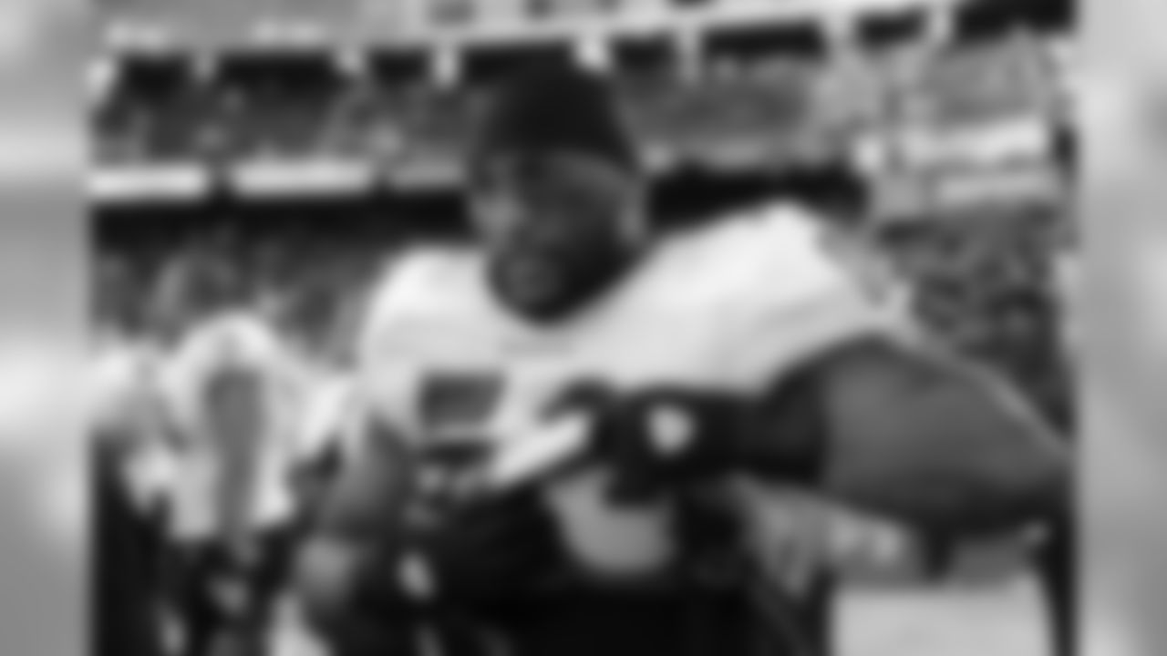 Images from the Ravens' 21-13 road win over the Oakland Raiders on Jan. 3, 2010, which sealed a playoff spot for Baltimore.
