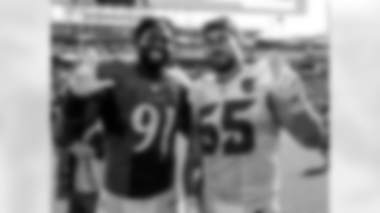 man_dammn9 [Matt Judon]: I think my cheese was way too much for this picture. Just a couple of Lakers hanging out. @gvsufootball.