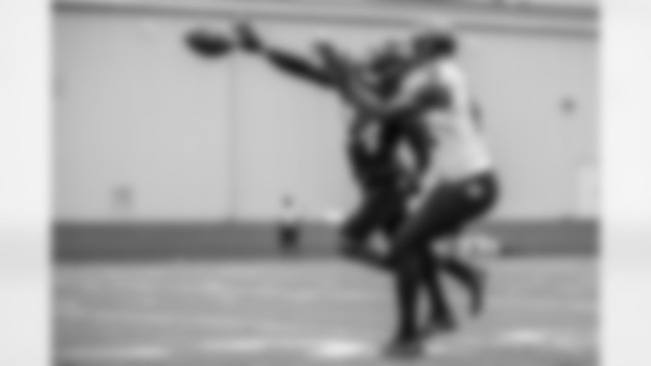 Marcus Peters Looked in Midseason Form
Nobody was surprised to see Peters intercept a pass at minicamp, because nobody playing in the NFL does that better than him. Peters was not at voluntary minicamps, but he returned to the field looking like he had just played a game last week. The swagger that Peters brings to the secondary looked as strong as ever.