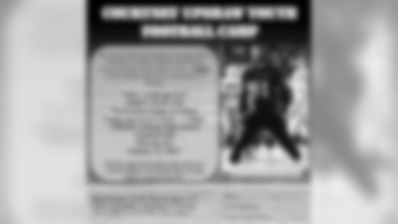 334upshaw41[Courtney Upshaw]