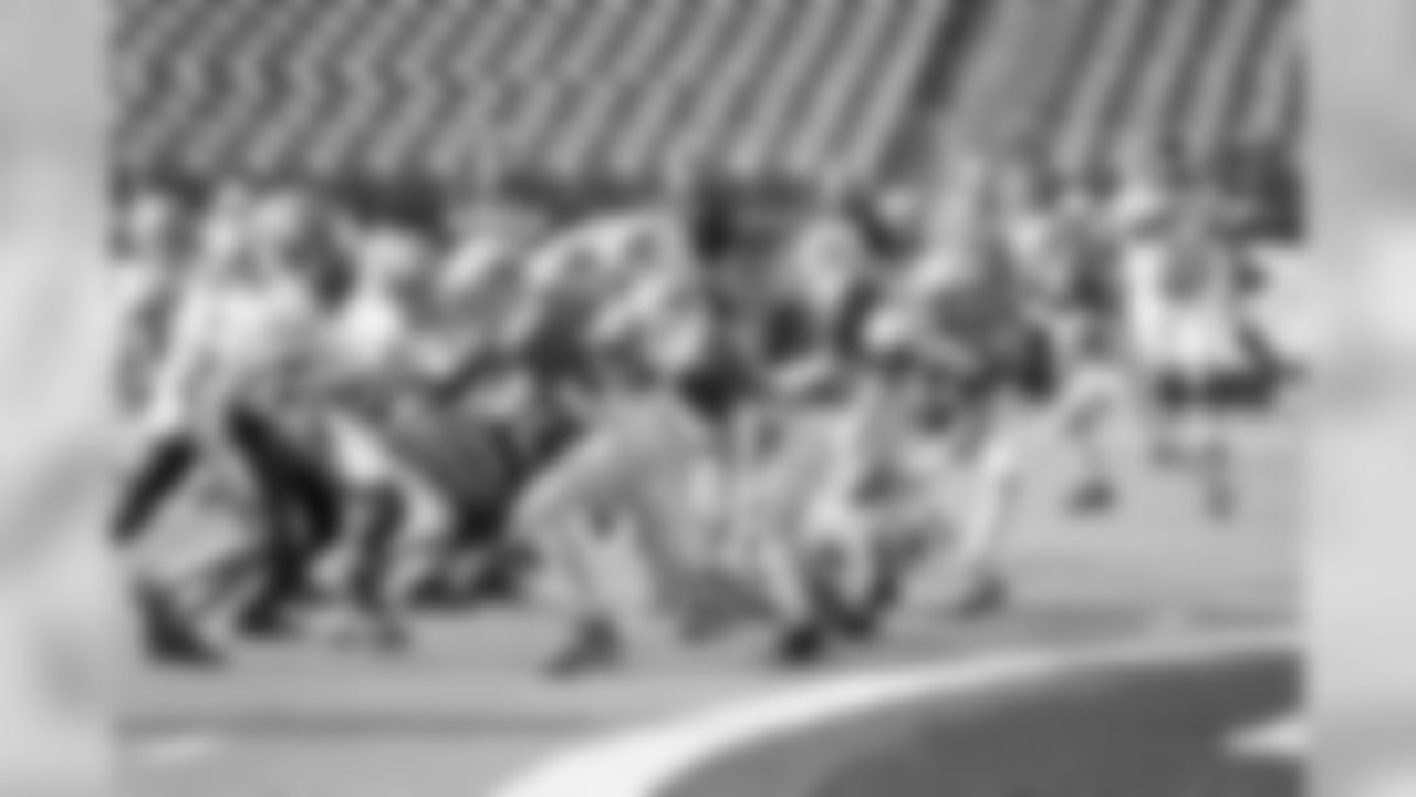 On Saturday, August 23rd in celebration of USA Football's Play Football campaign, four local youth football teams participated in scrimmages at M & T Bank Stadium. (Photos courtesy of of Robert Bartlett)