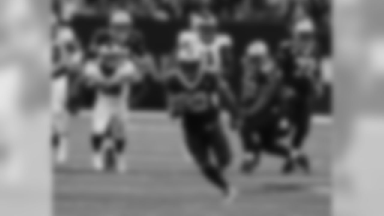 2011, New Orleans Saints – RB Mark Ingram Jr., Alabama
Ingram has been the best pick at No. 28 in recent history. The three-time Pro Bowler is still one of the NFL's top all-around backs and an instrumental part of Baltimore's record-setting offense last season.