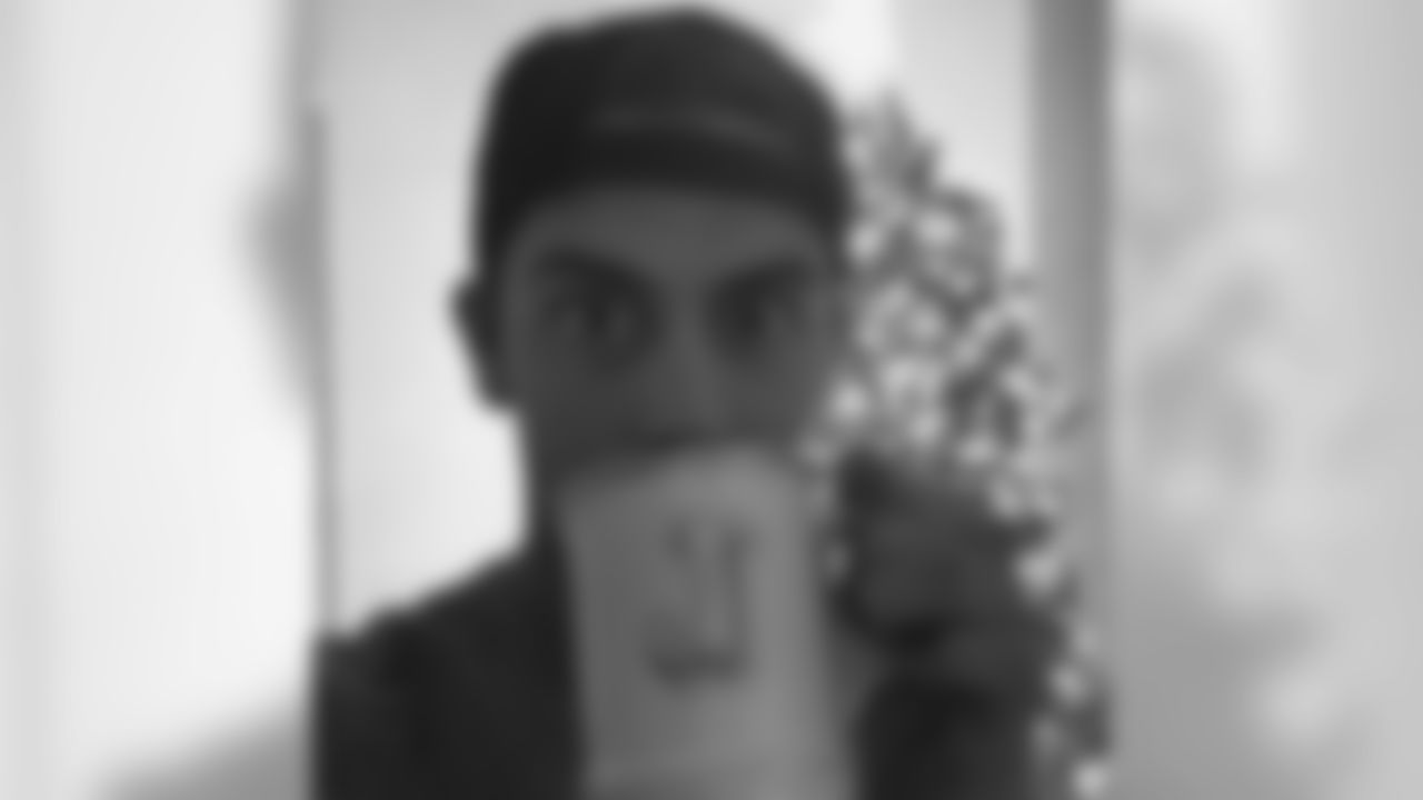 jtuck9[Justin Tucker]:'Tis the season to enjoy some p-mint hot choc and watch Charlie Brown! #falalalalaaa