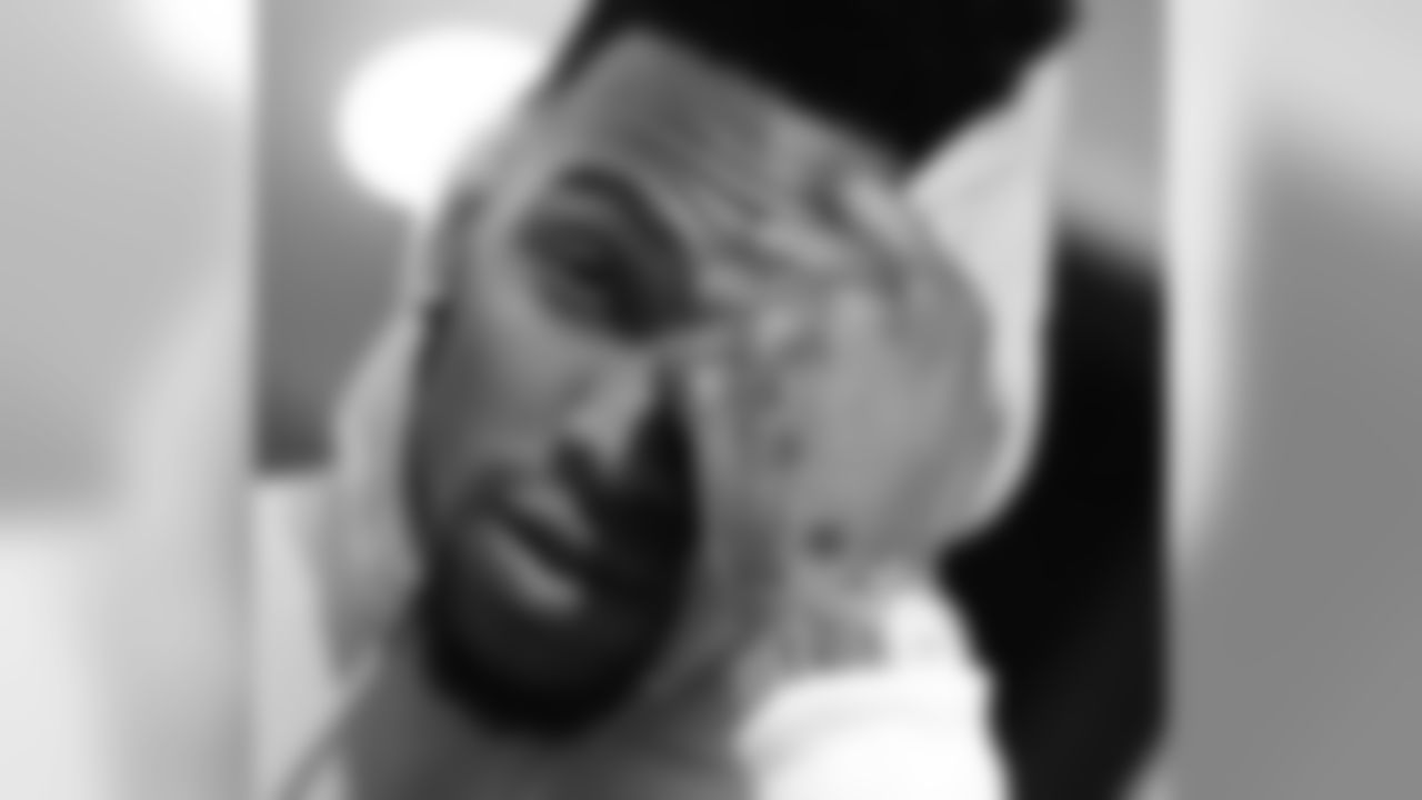 willied_effect[Will Davis]: Only a fool trips on what's behind him