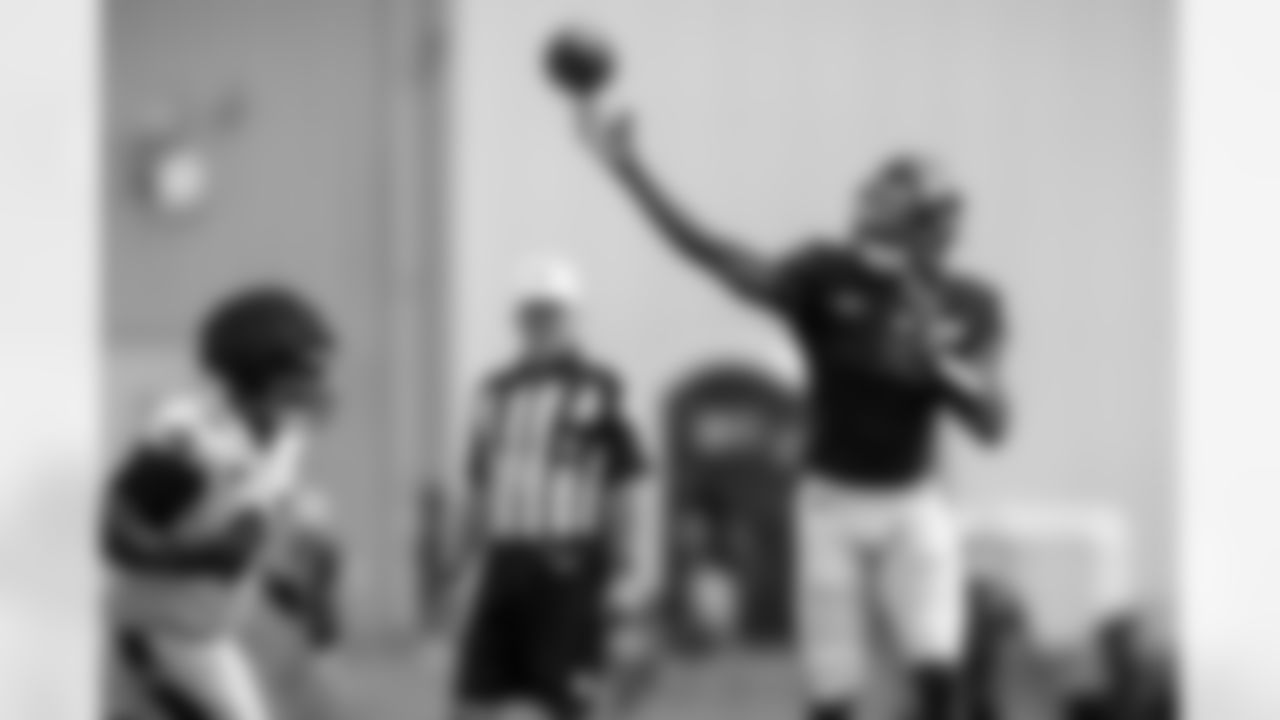 QB Tyler Huntley