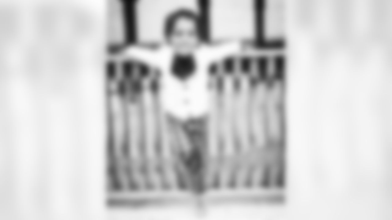 zsmith94 [Za'Darius Smith]: Zaiden Lee Smith...