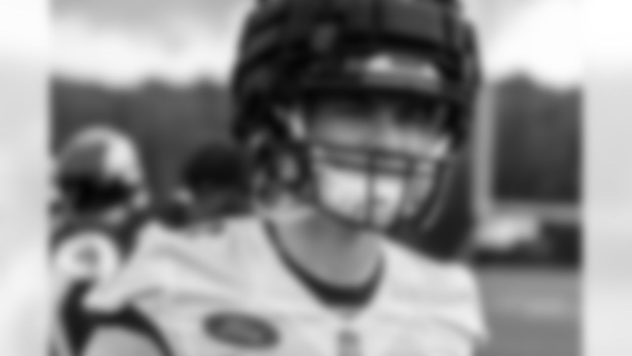 LB Diego Fagot