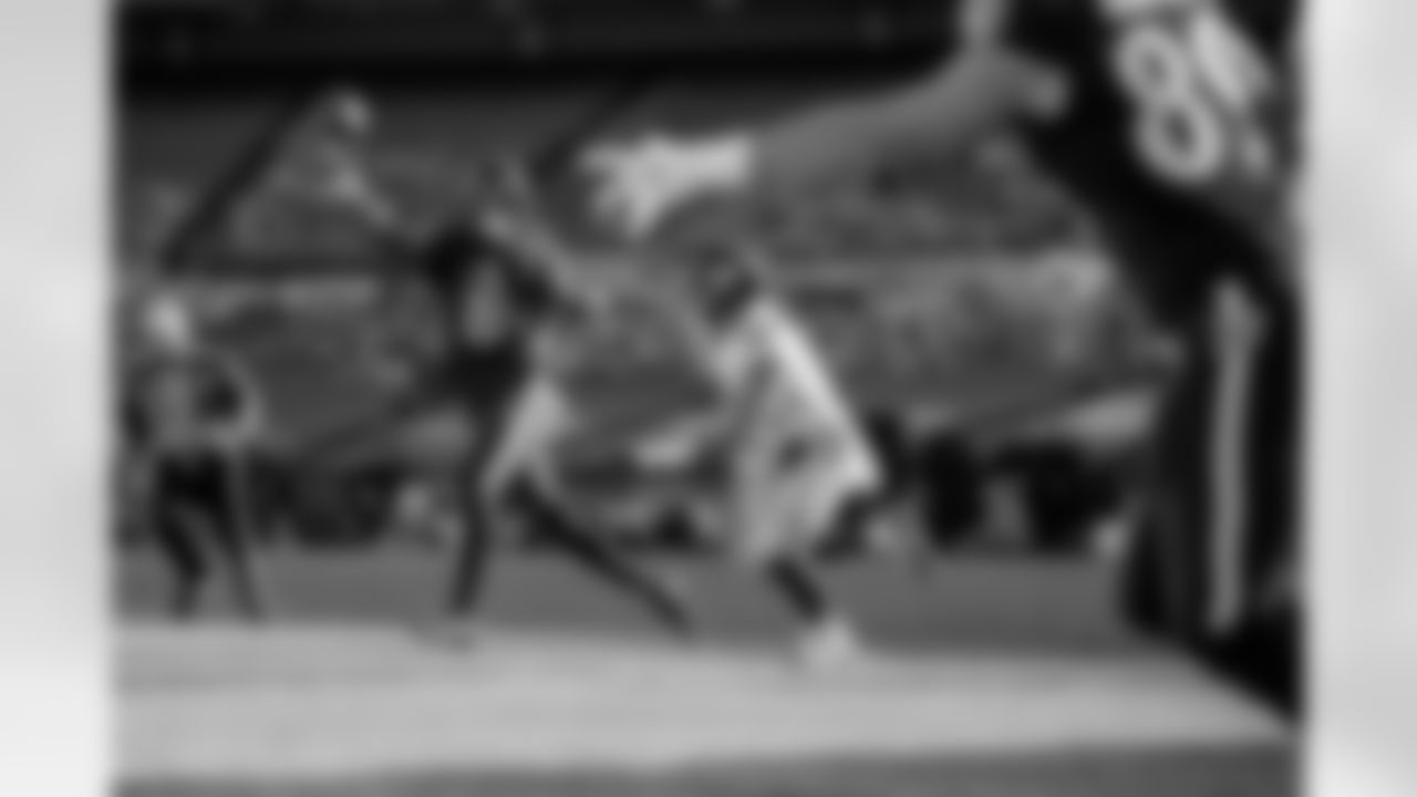 QB Lamar Jackson