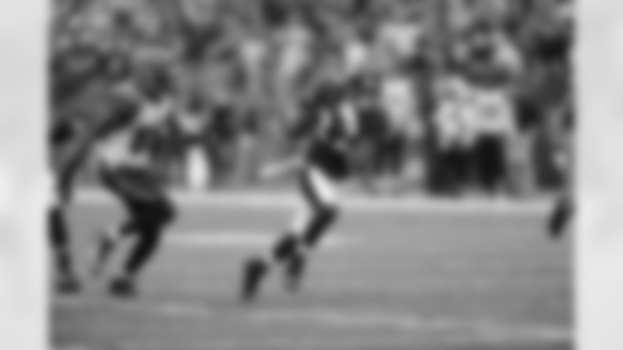 Some of the best shots from the Ravens-Bengals game on Sunday, Nov. 20th at M&T Bank Stadium.