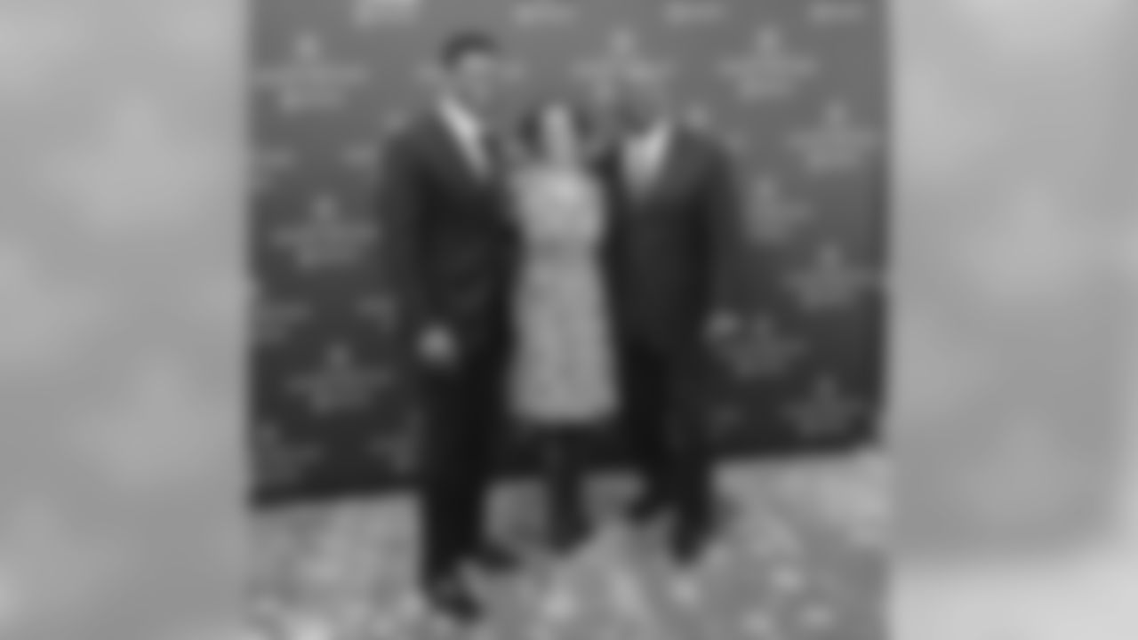 benjaminswatson [Benjamin Watson] What a joy to have mommy and daddy here with me for the week in Minneapolis! #Family