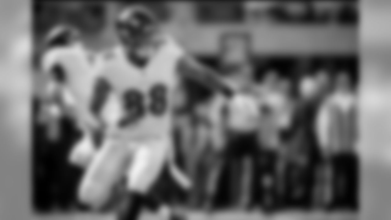 @vincemayle [Vince Mayle] "I provide for the people that got my last name" @mozzy