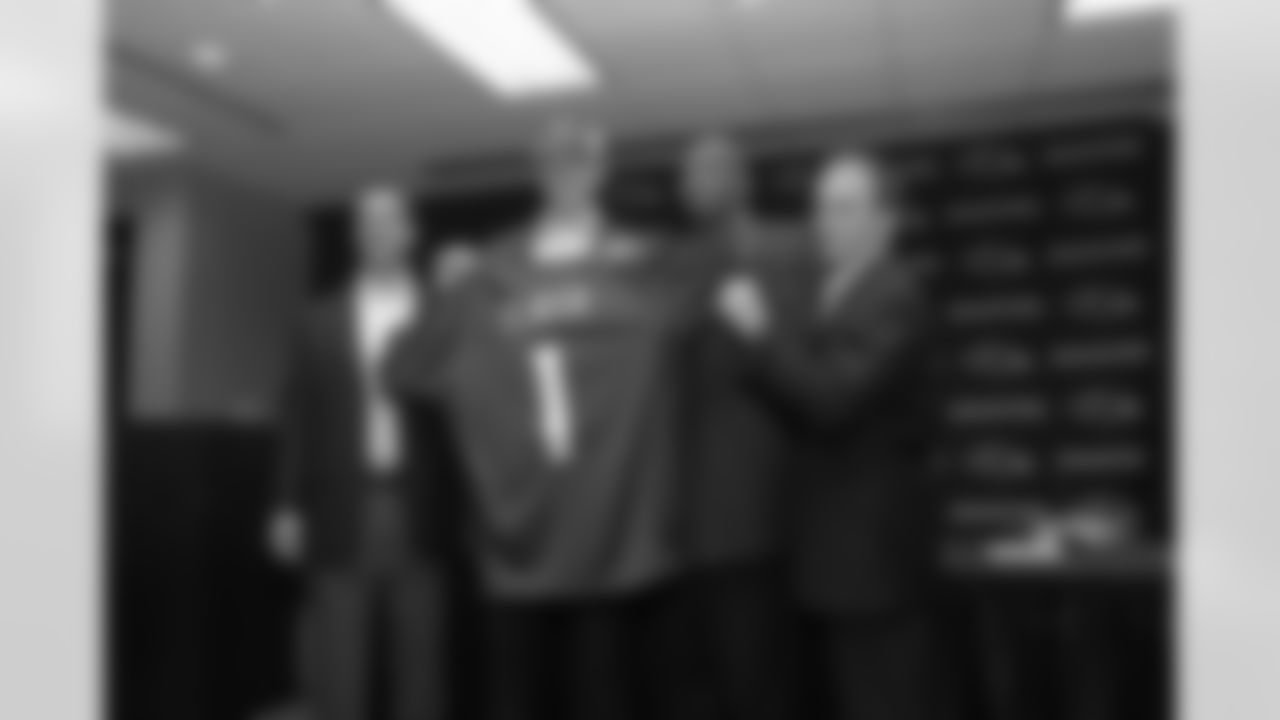 The day after the Ravens selected Joe Flacco with their 1st draft pick (18th overall), the talented quarterback visited Owings Mills for his first press conference as a Raven.