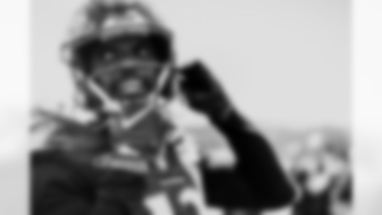 WR Devin Duvernay