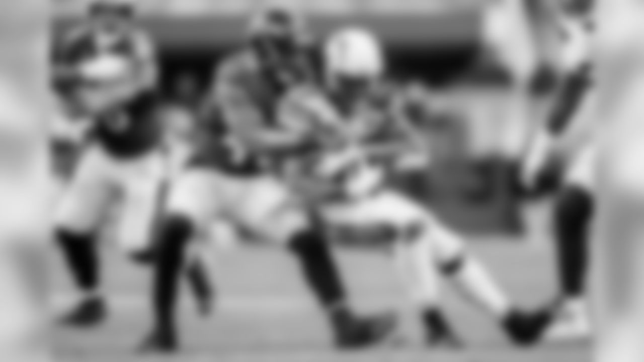 Chargers010619sh46WEB