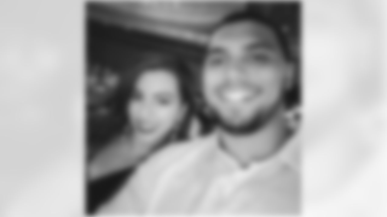 big_worm43 [Chris Wormley] Happy Birthday to my favorite person! I love you