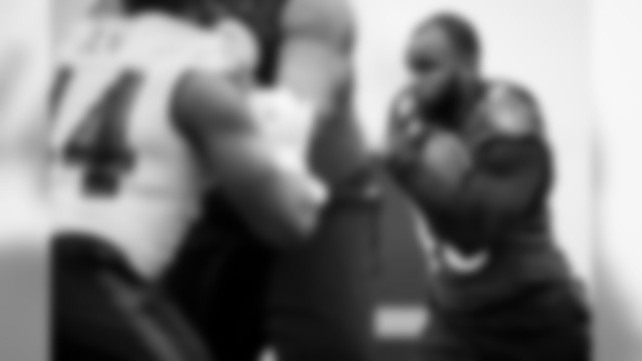 Kenneth Dixon 2015 Stats: N/A
The fourth-round rookie out of Louisiana Tech is already generating a ton of buzz, as some pundits believe he will emerge as the Ravens' leading running back. It's still early for that, but Dixon does have the talent to pull it off. The NCAA's second-leading scorer of all-time shows a lot of wiggle and excellent burst running inside and outside of the tackles. He's also one of Baltimore's better pass catchers out of the backfield. Now it's a question of how quickly Dixon can get up to speed.