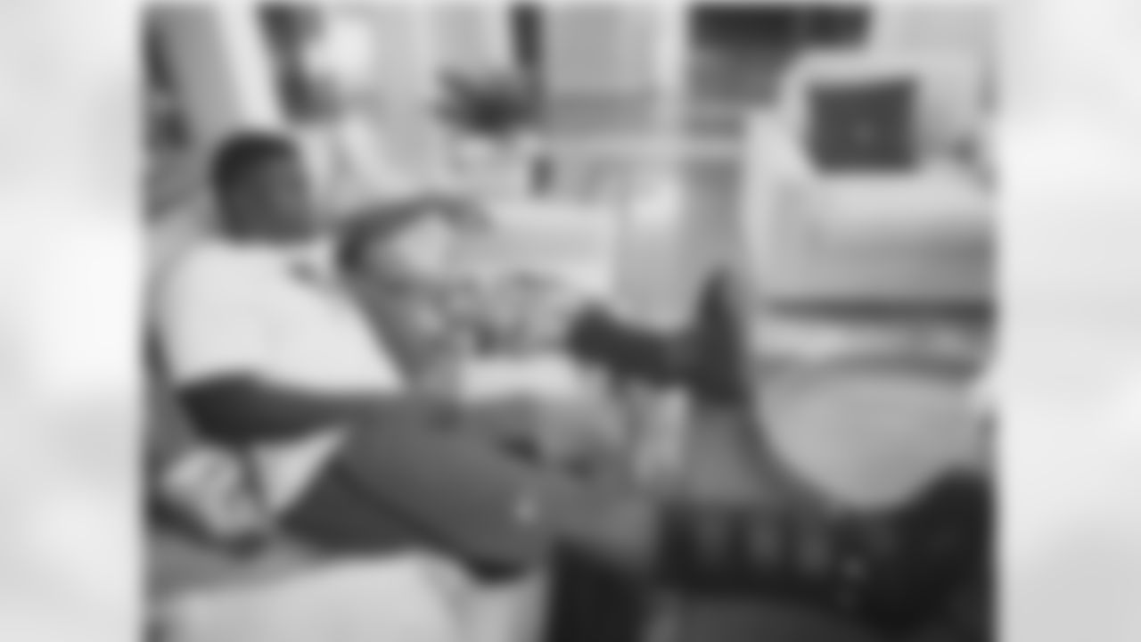 benjaminswatson [Benjamin Watson]: Almost Game Time! PJs on with a boot to "match Daddy" #GoDawgs #family