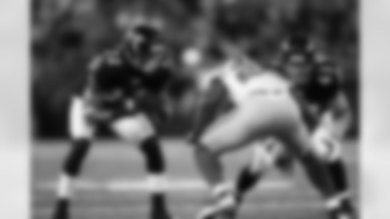 Some of the best shots from the Ravens-49ers game on Thursday, Nov. 24th at M&T Bank Stadium.