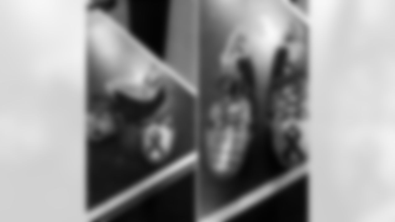 aceandsmitty [Steve Smith]: Game cleats for tomorrow! For some it's a week they are allowed to show their support! For me its business as usual #stevesmithsr#RavensFlock#agent89 @Ravens #domesticviolenceawareness #DV