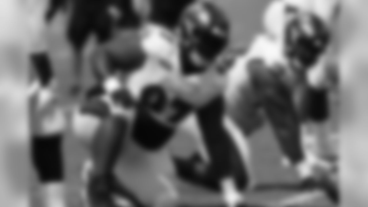 DT Michael Pierce