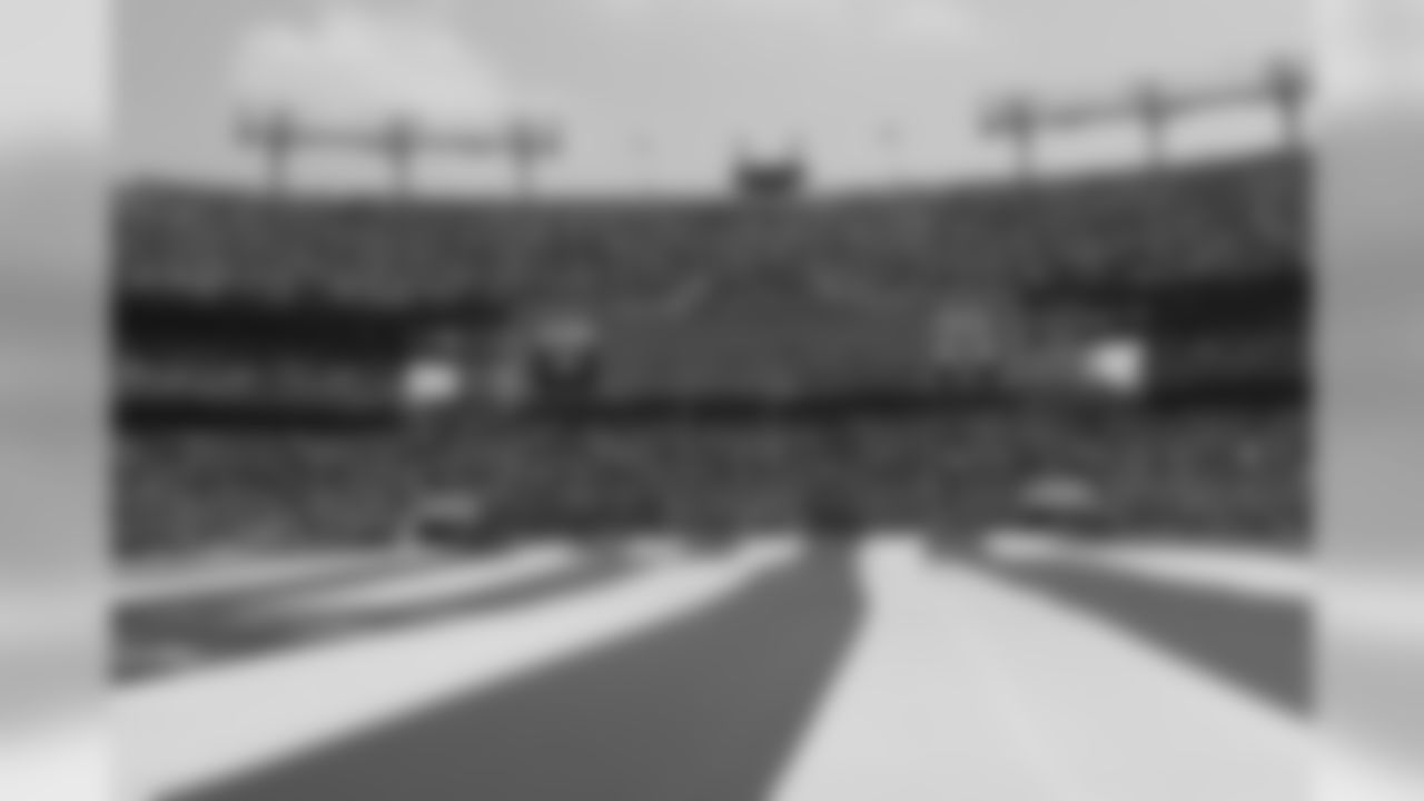 Some of the best shots from the Ravens-Steelers game on Sunday, Sept. 11th at M&T Bank Stadium.