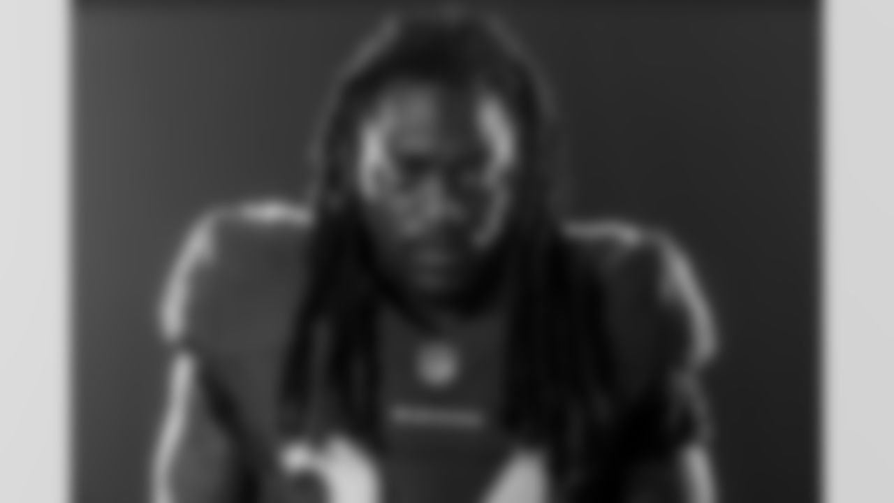 RB Alex Collins