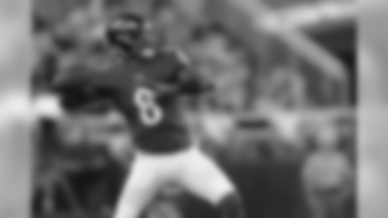 QB Lamar Jackson