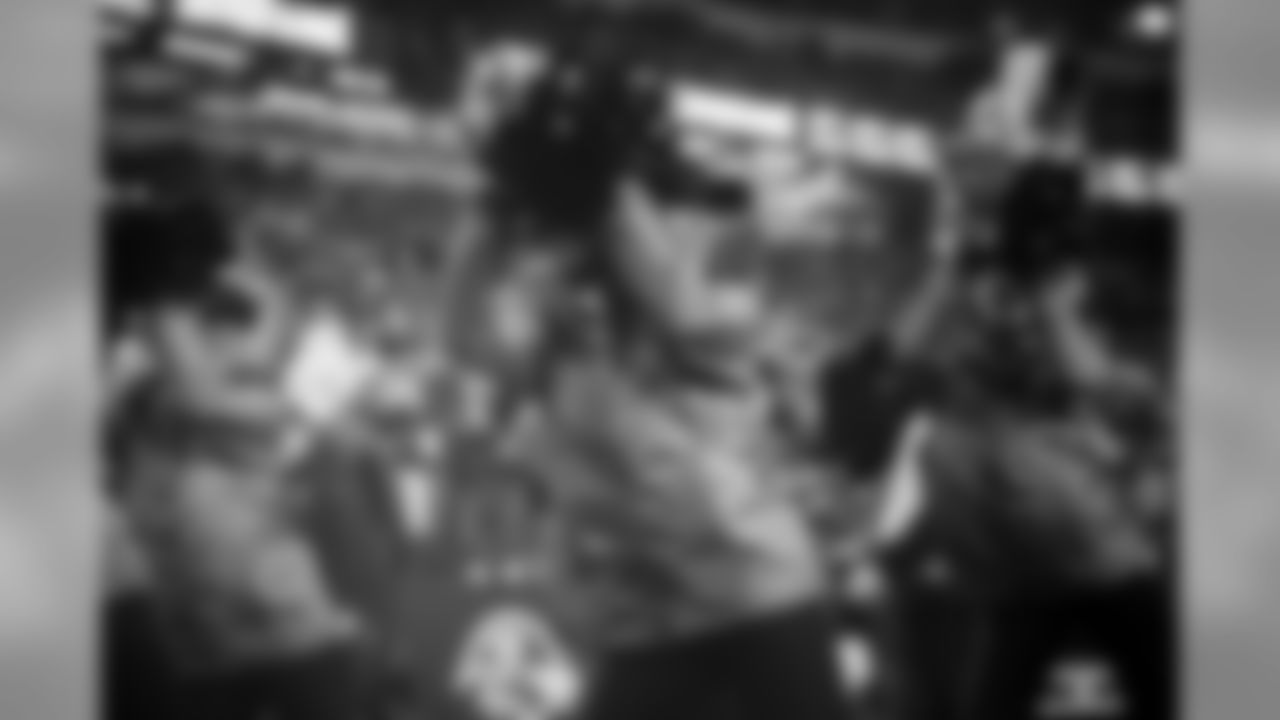 CHEER_VS_STEELERS_2019-118