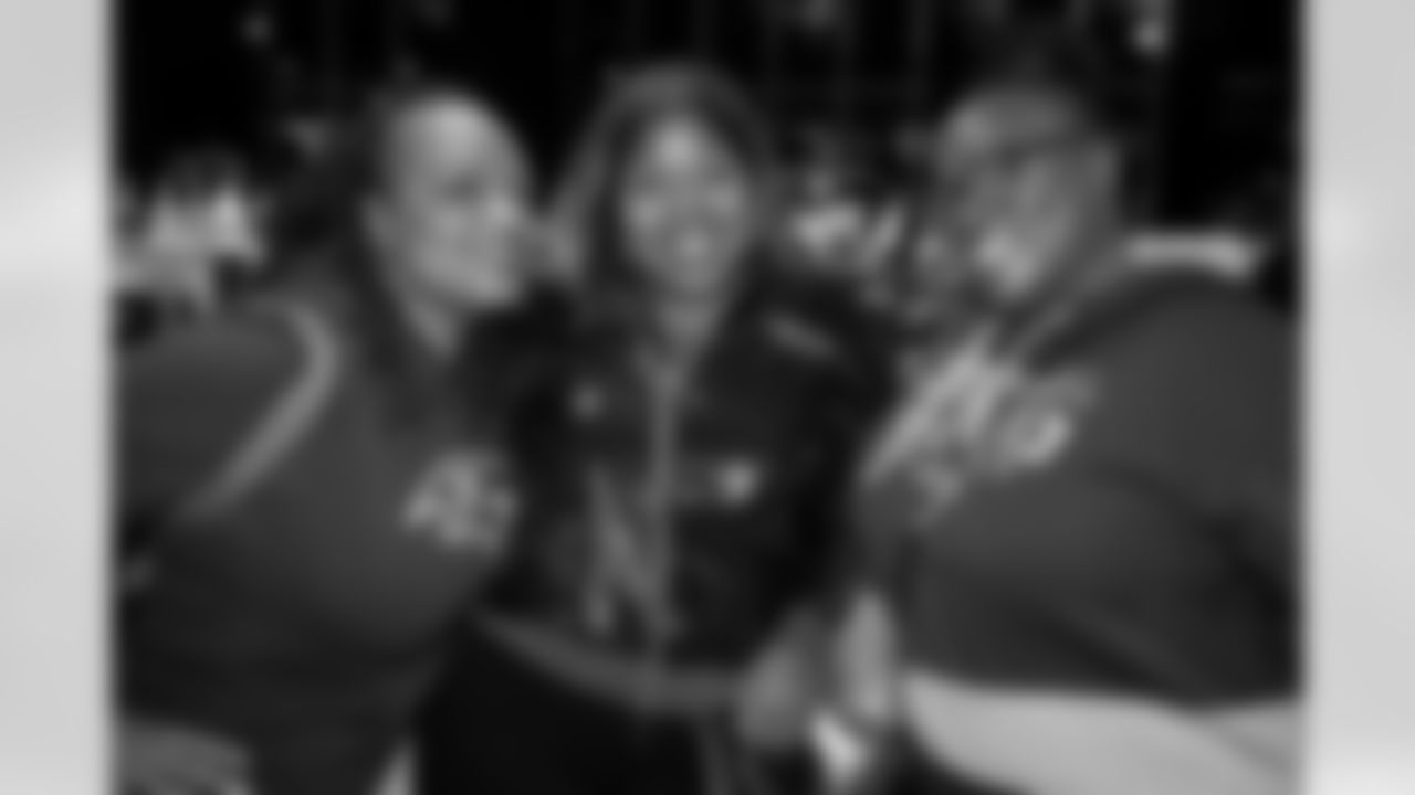 The Baltimore Ravens hosted a Purple Evening for ladies at M&T Bank Stadium on the club level. Players present included Marlon Humphrey, Geno Stone, Rashod Bateman, James Proche II, Josh Bynes, Kevin Zeitler, Isaiah Mack, Patrick Ricard, Kevon Seymour, Kenyan Drake, and Mike Davis.