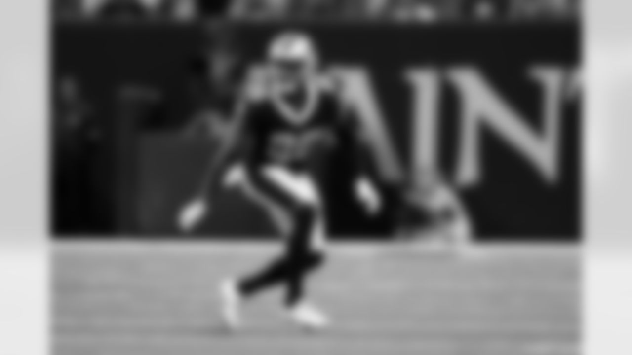 P.J. Williams
Williams has played the past seven years in New Orleans as a versatile defensive back. He played in 11 games last season, including three starts, and made 26 tackles. He's a former third-round pick (2015) out of Florida State.