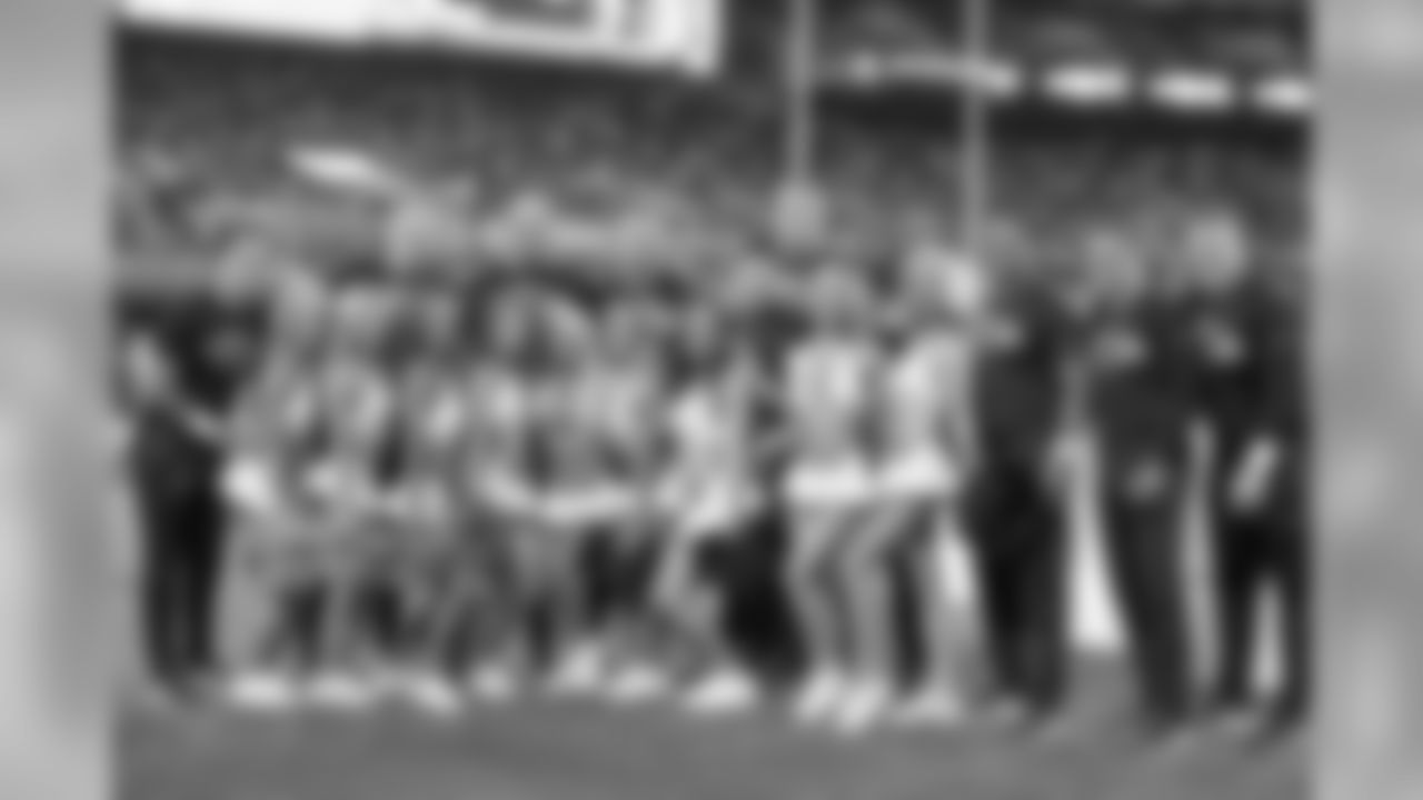 August_15_Packers_Cheer-13