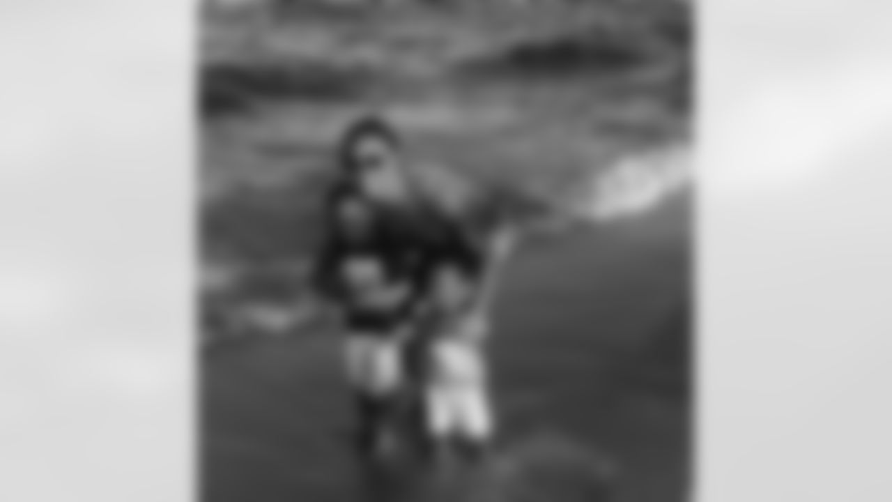 jforsett [Justin Forsett]: Happy Mother's Day to my amazing wife