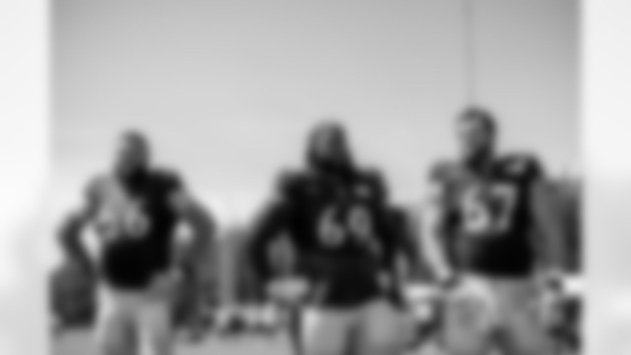G Ben Cleveland, G/DT Khalil McKenzie, & C Jimmy Murray