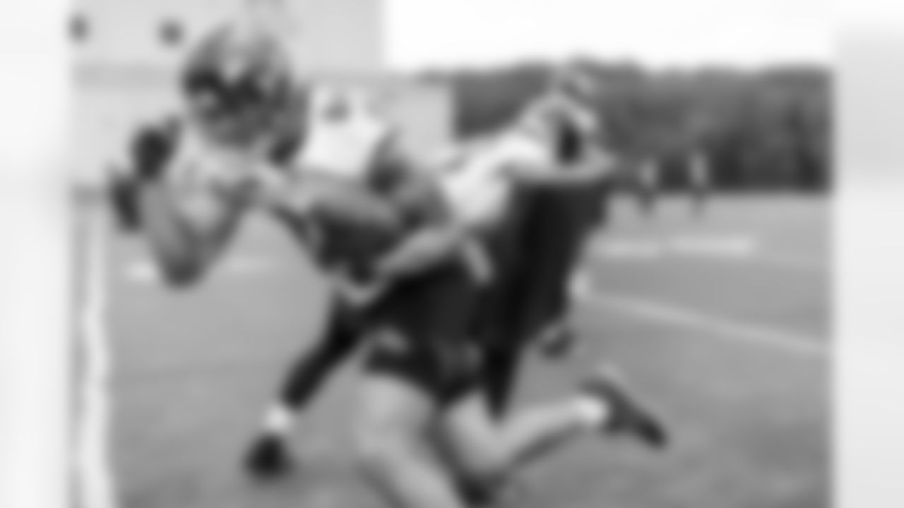 Josh Oliver, TE