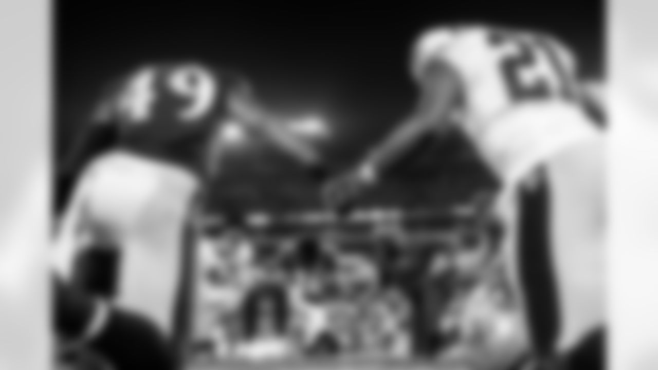 LB Chris Board