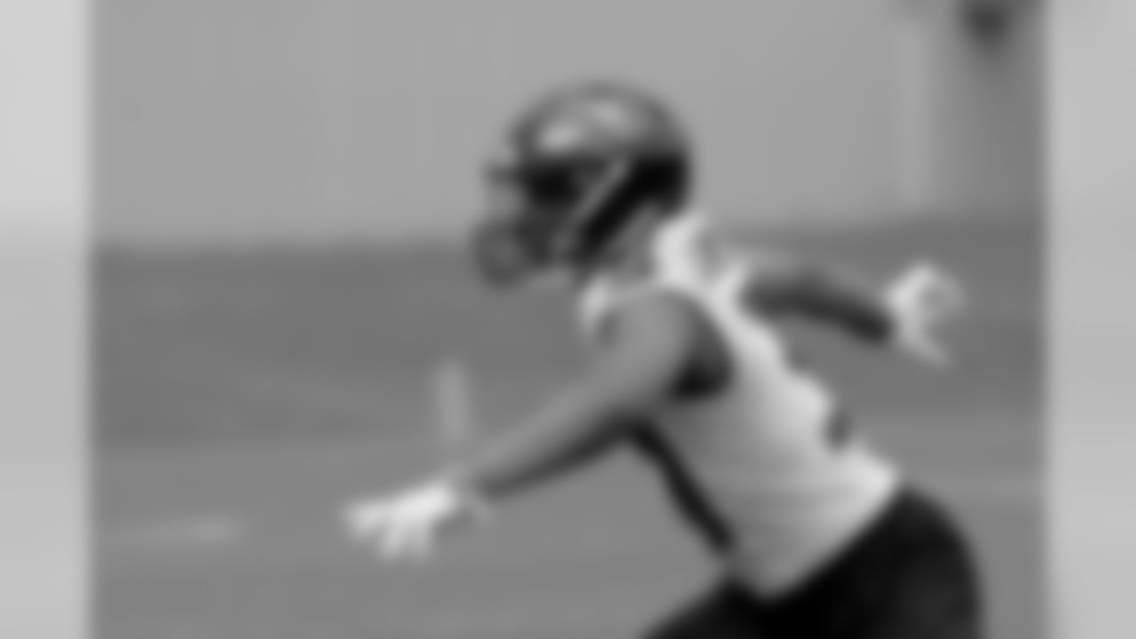 CB Iman Marshall