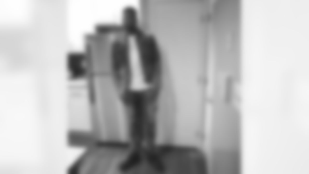 cmatt__13 [Chris Matthews]: Bring the 90's bacc like it's the it ain't left!