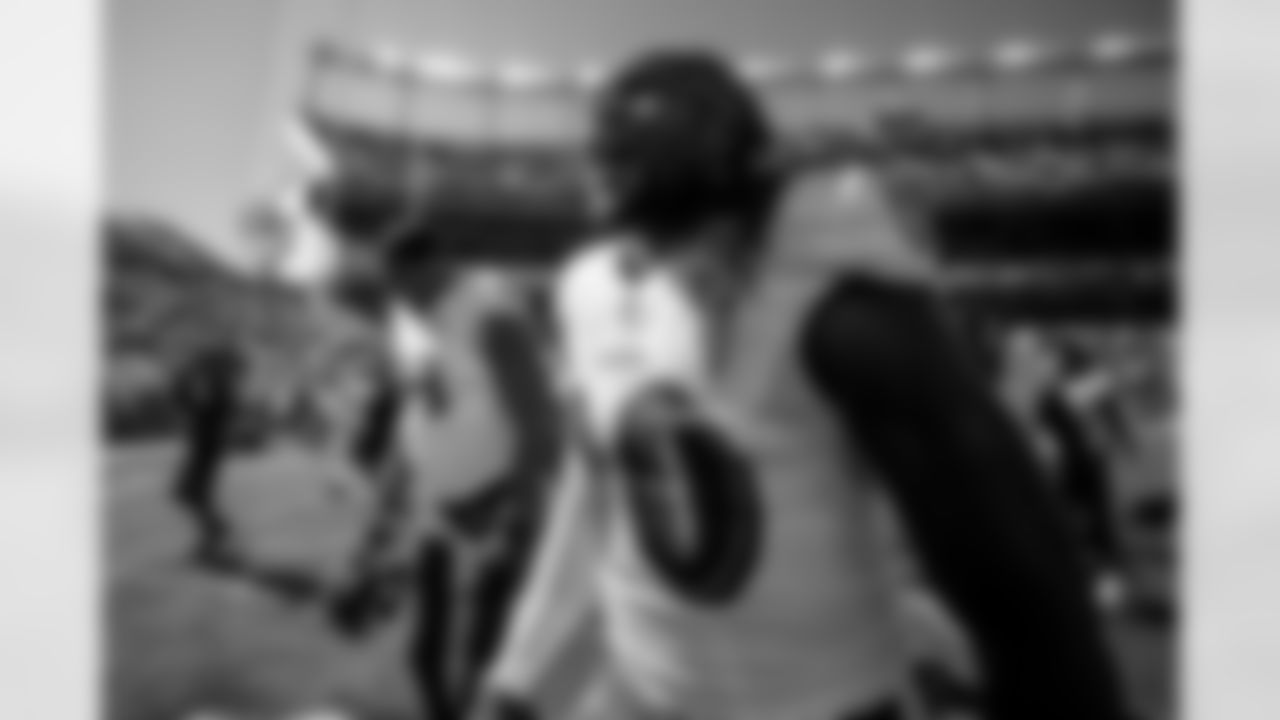 LB Pernell McPhee