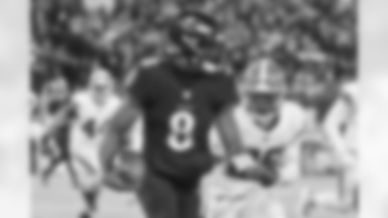 QB Lamar Jackson