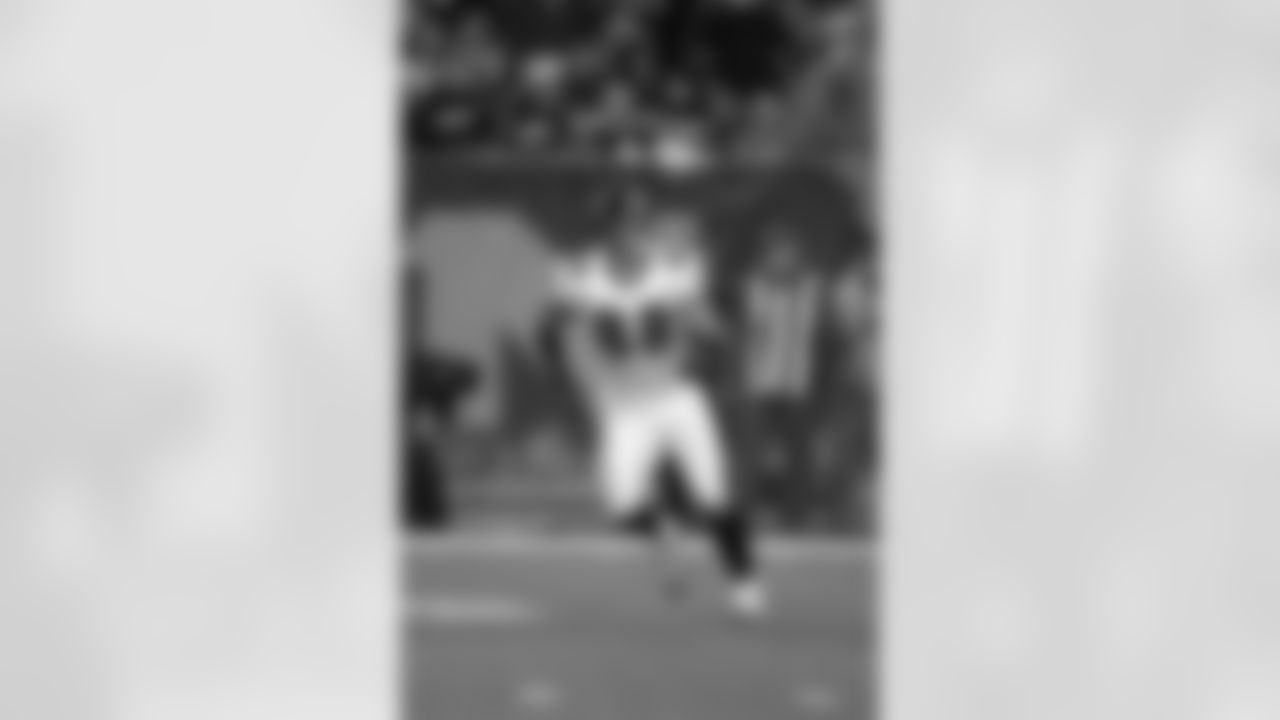 TE Quinn Sypniewski
2006 Draft - Round 5, Pick 166