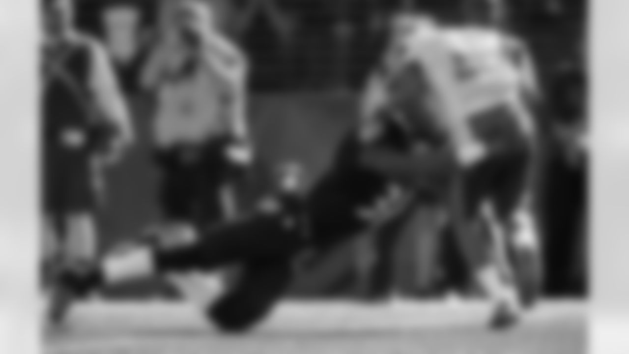 _showtime31[Terrence Brooks]: Back to the fundamentals. Lets go